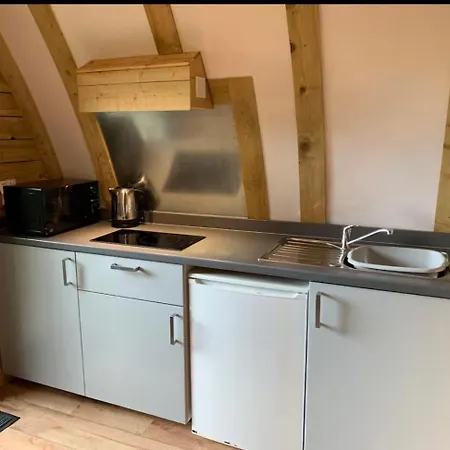 Heaves Woodlands And Pods Lodge