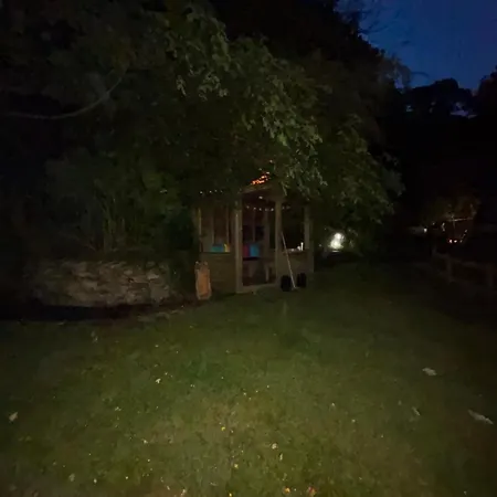 Heaves Woodlands And Pods Lodge