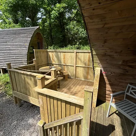 Heaves Woodlands And Pods * Levens