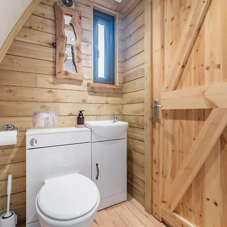 Lodge Heaves Woodlands And Pods